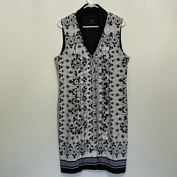 Nicole by Nicole Miller Sleeveless V-neck Button Front Damask Midi Dress; 14 - Picture 14 of 15